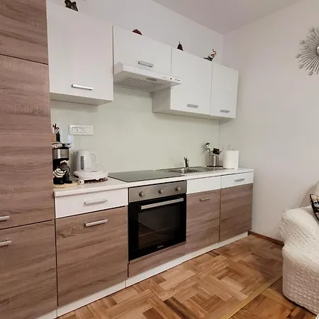 Antica By Interhome