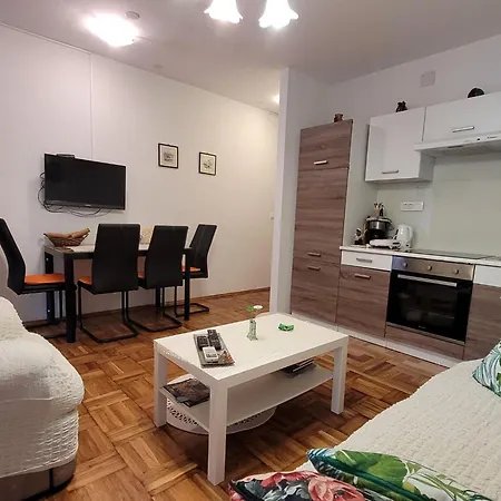 Antica By Interhome דירה *